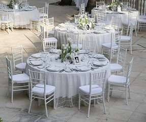 aluguel-mesas-cadeiras-eventos-sociais