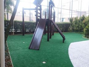 241-instalacao-grama-sintetica-parque-infantil