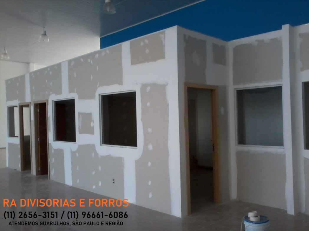 Divisoria de drywall (gesso) em Guarulhos (11) 2656-3151 - (11) 96661-6086