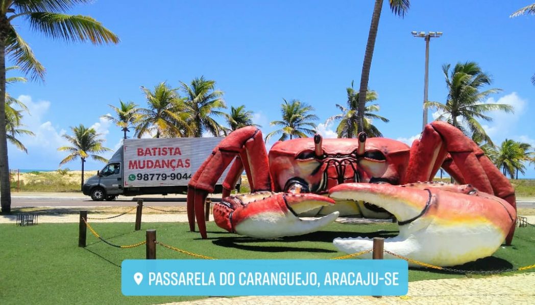 fotos-batista-caminhão-de-mudança-em-passarela-do-caranguejo-aracaju-se